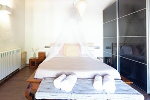 3 soverom, strykejern/-brett, wi-fi og sengetøy