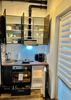 Private kitchen - Tiny studio apartment - LIVE-IN Wertheim am Main (Wertheim)