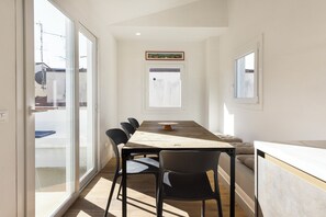 豪華複式房屋, 城市景 | 私人廚房 | 爐具、廚房用具/餐具/器皿