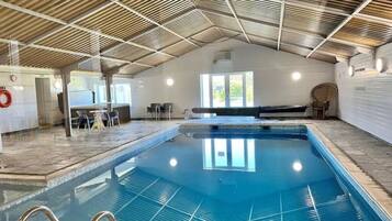 Piscine couverte, piscine chauffée