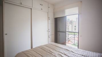 2 quartos, escrivaninha, Wi-Fi, roupa de cama