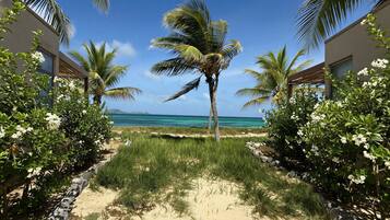 Luxury Bungalow, Ocean View | Pemandangan pantai/laut