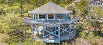 Coastal Cottage- a nature lover's paradise!