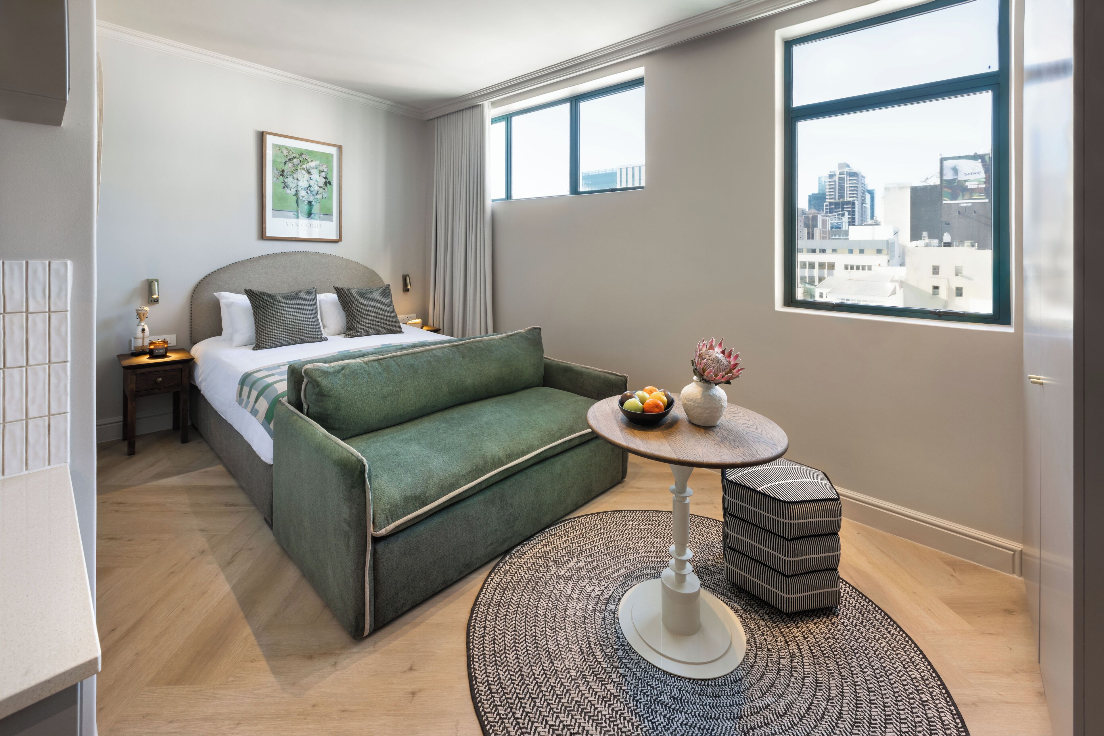 標準開放式客房 | 熨斗/熨衣板、免費無線上 網、床單