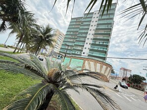 Exterior - Foot in the sand at Maracanã beach II (Praia Grande)