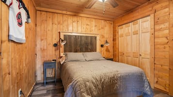 6 bedrooms, free WiFi, bed sheets