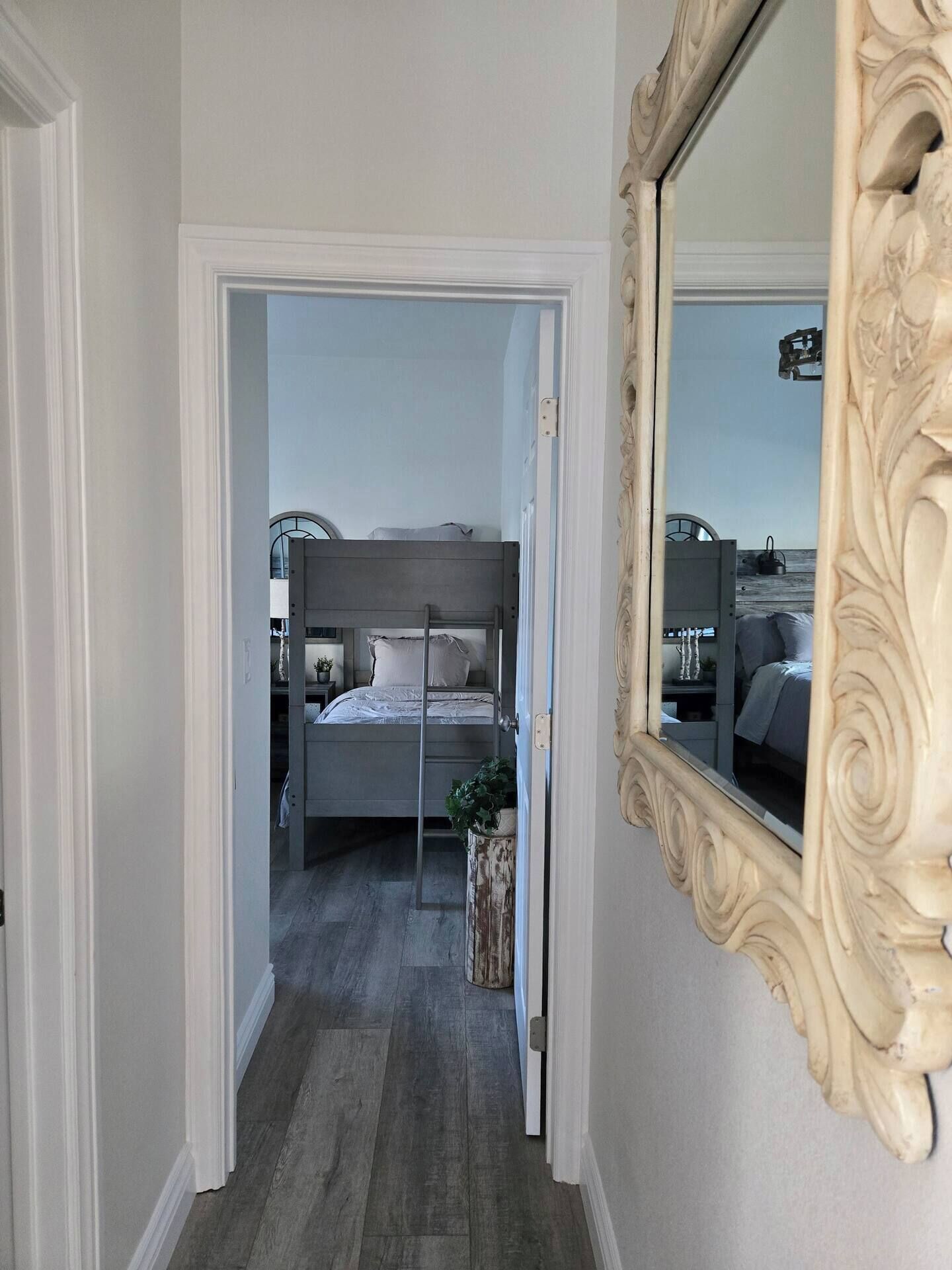 2 Schlafzimmer, Zimmersafe, Bügeleisen/Bügelbrett, kostenloses WLAN