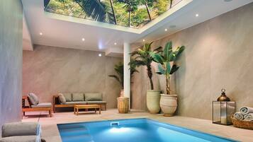 Piscina interna