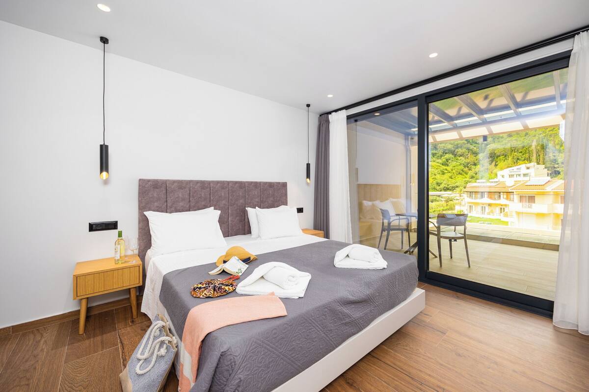 Tomannsrom – superior, balkong | Safe på rommet, strykejern/-brett og wi-fi (inkludert)