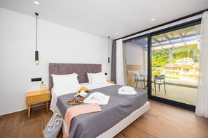 Superior Twin Room, Balcony | In-room safe, iron/ironing board, free WiFi - Nobile Hotel (Corfu)