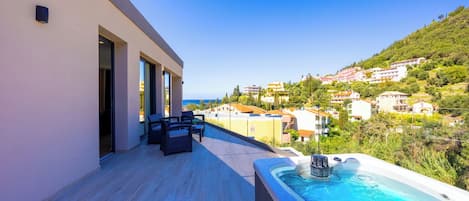 Deluxe Suite, Balcony, Partial Sea View | Balcony