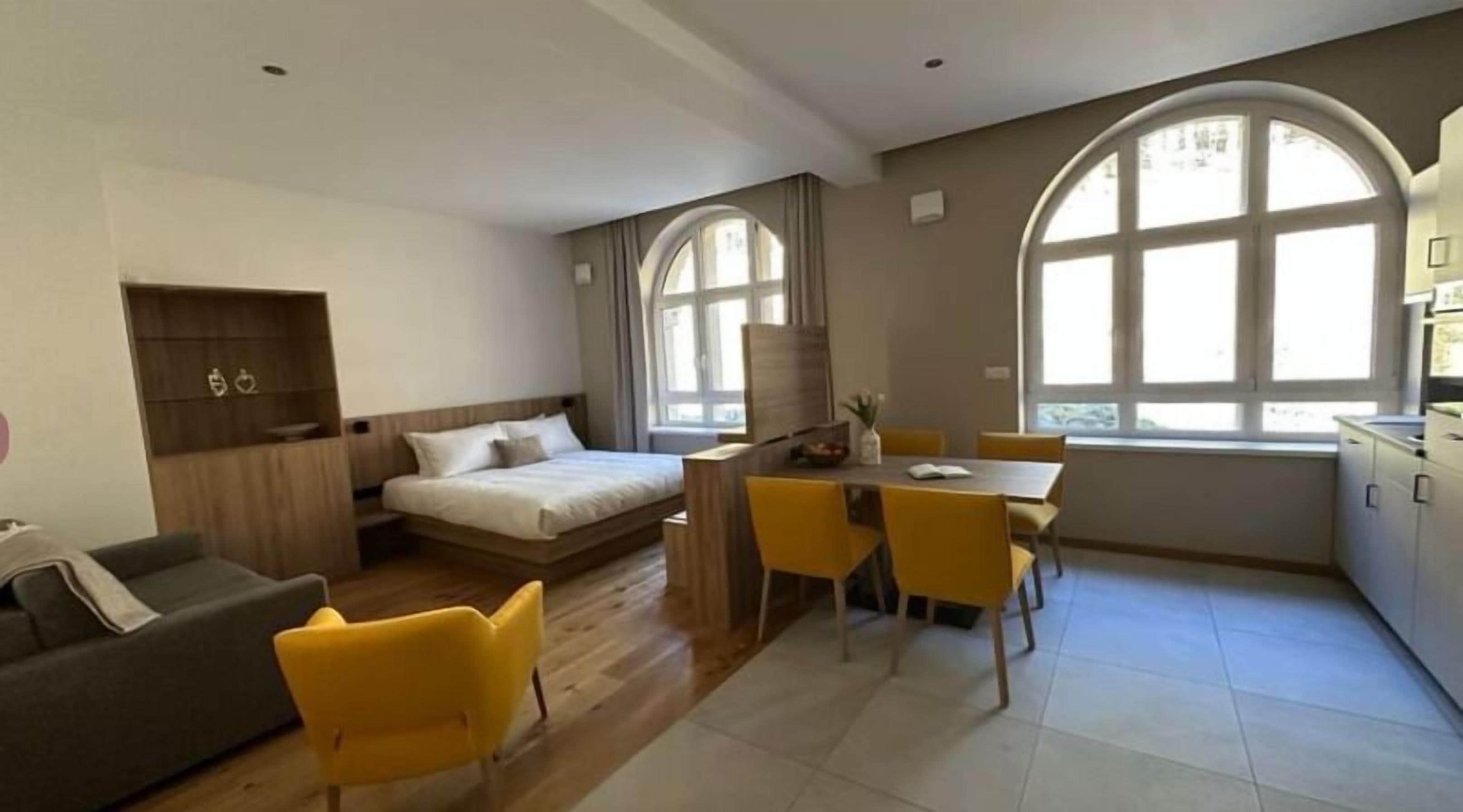 Studio | Coffres-forts dans les chambres, rideaux occultants, Wi-Fi gratuit