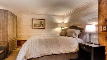 2 chambres, fer et planche Ă repasser, Wi-Fi gratuit, draps fournis