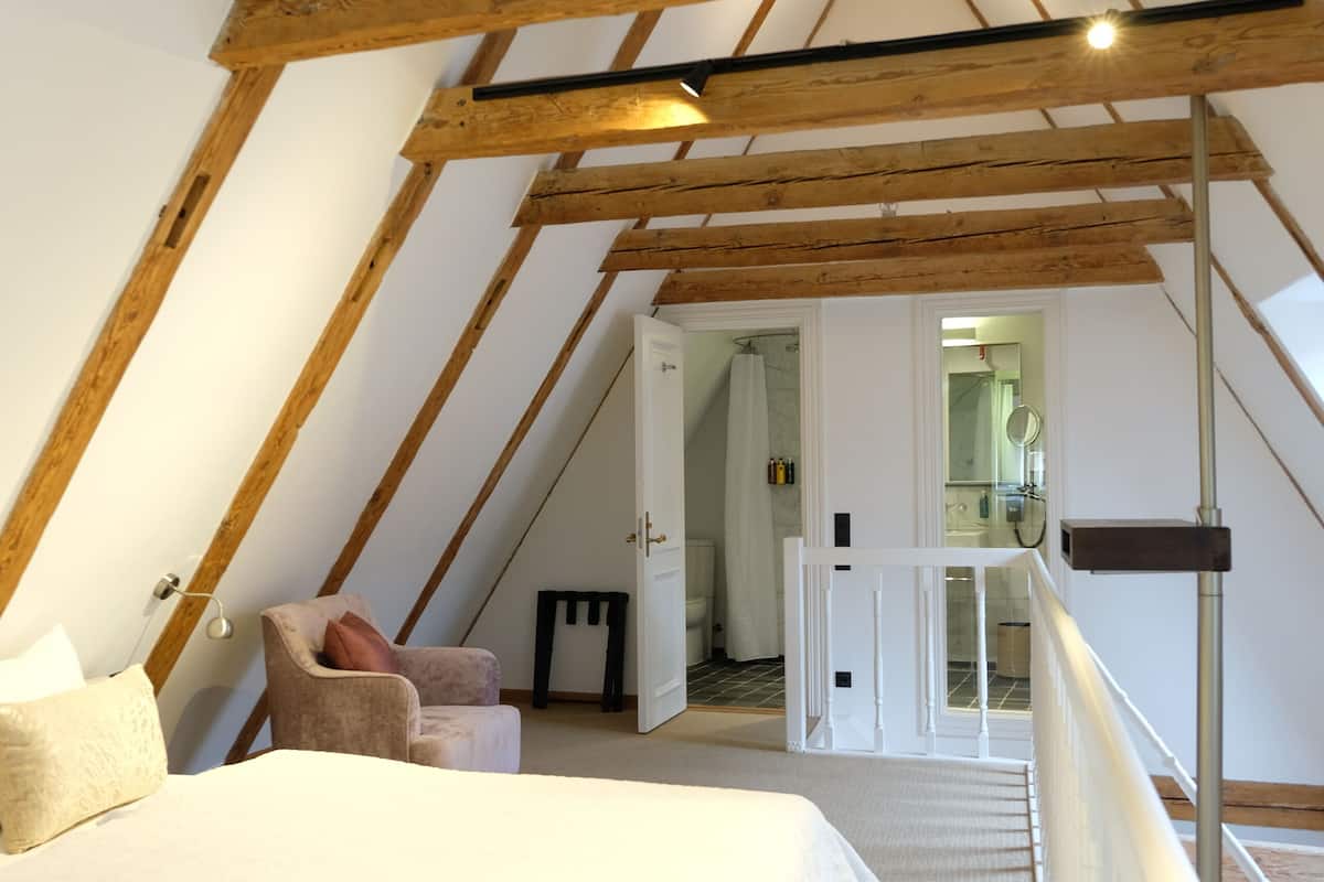 1 bedroom, premium bedding, in-room safe, individually decorated