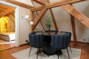 Senior Suite | In-room dining - The Three Sisters Hotel (Tallinn)