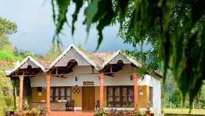 Front of property - Nature Nirvana Chikmagalur Farmhouse (Chikkamagaluru)