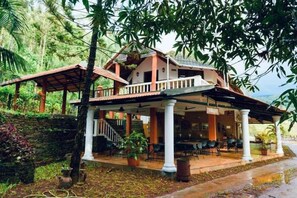 Front of property - Nature Nirvana Chikmagalur Farmhouse (Chikkamagaluru)
