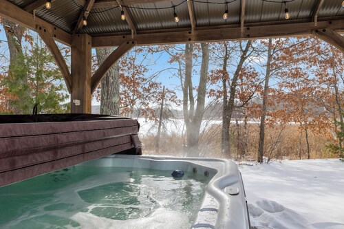  Lake Edward Retreat, Hot Tub, Game Rm, Mins to Nisswa