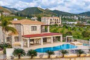 Villa | 4 Schlafzimmer
