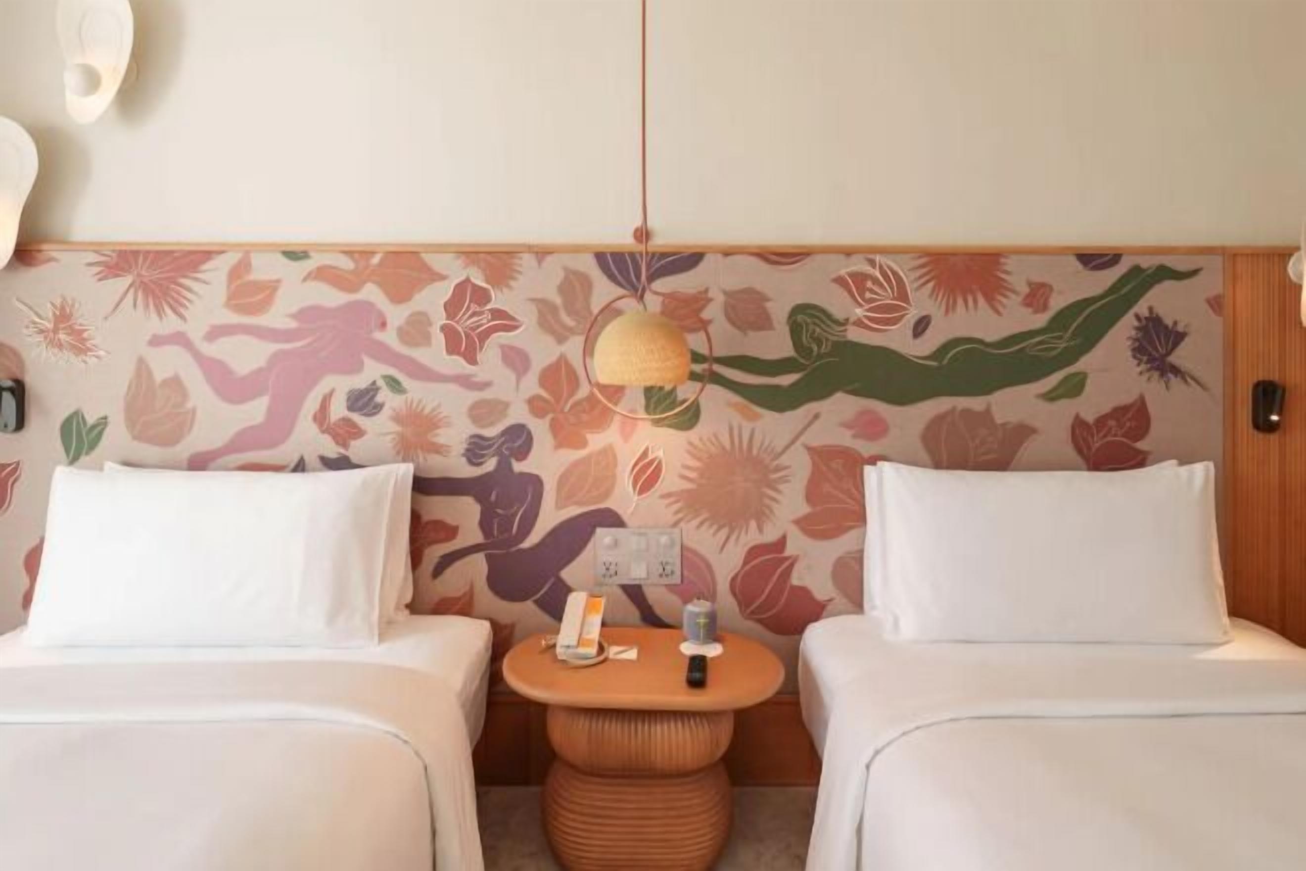 Minibar, in-room safe, iron/ironing board, free cribs/infant beds