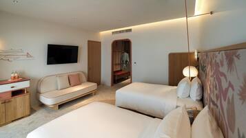 Superior Double Room, 2 Twin Beds | Minibar, in-room safe, iron/ironing board, cribs (free)