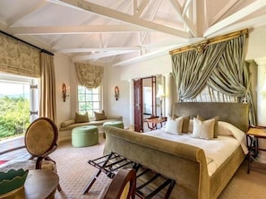 Luxury Double Room, 1 King Bed, Garden View | In-room safe, individually decorated, individually furnished, desk