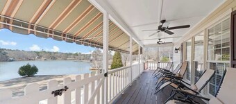 4bd/3bth, Sleeps 14, Pool Table, Fire pit + More!