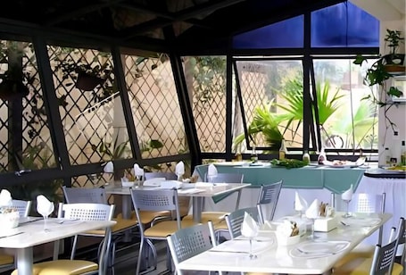 Desayuno buffet incluido todos los días
