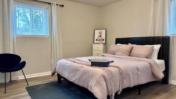 2 bedrooms, free WiFi, bed sheets