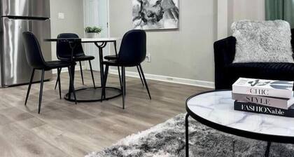 Modern 2BR Stylish Retreat B Downstairs