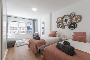 3 bedrooms, iron/ironing board, travel crib, WiFi