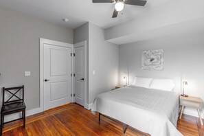 2 bedrooms, WiFi, bed sheets - Charming 1-bedroom apartment in brilliant Chattanooga with AC, WiFi (Chattanooga)