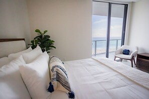 2 bedrooms, iron/ironing board, bed sheets, wheelchair access
