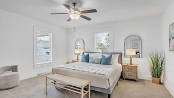 2 bedrooms, iron/ironing board, WiFi, bed sheets