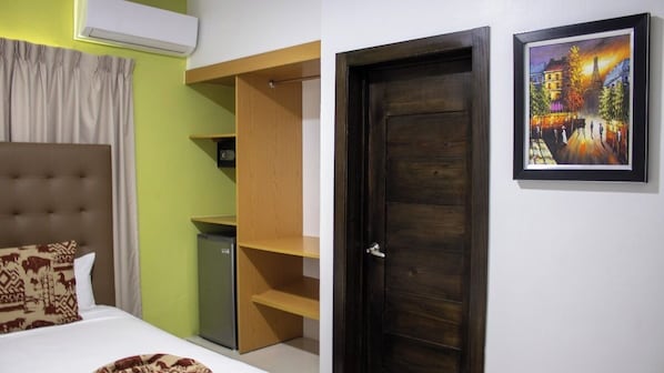Deluxe Room | 1 bedroom, free WiFi
