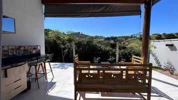 Cabin | Outdoor dining