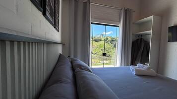 Mökki | 2 makuuhuonetta, ilmainen Wi-Fi