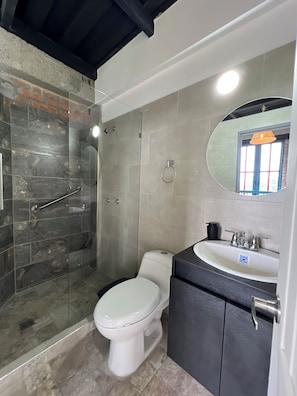 Elite Double Room | Bathroom