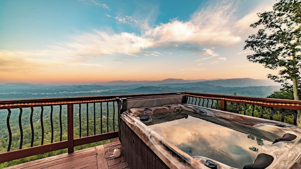 Panorama By Avantstay Unparalleled Views, Deck W/ Hottub, Game Room Pool Table - Townsend, TN