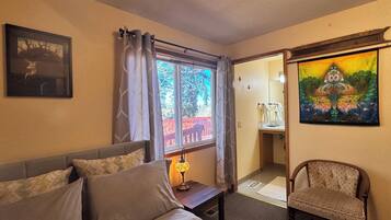 1 soverom, strykejern/-brett, wi-fi og sengetøy