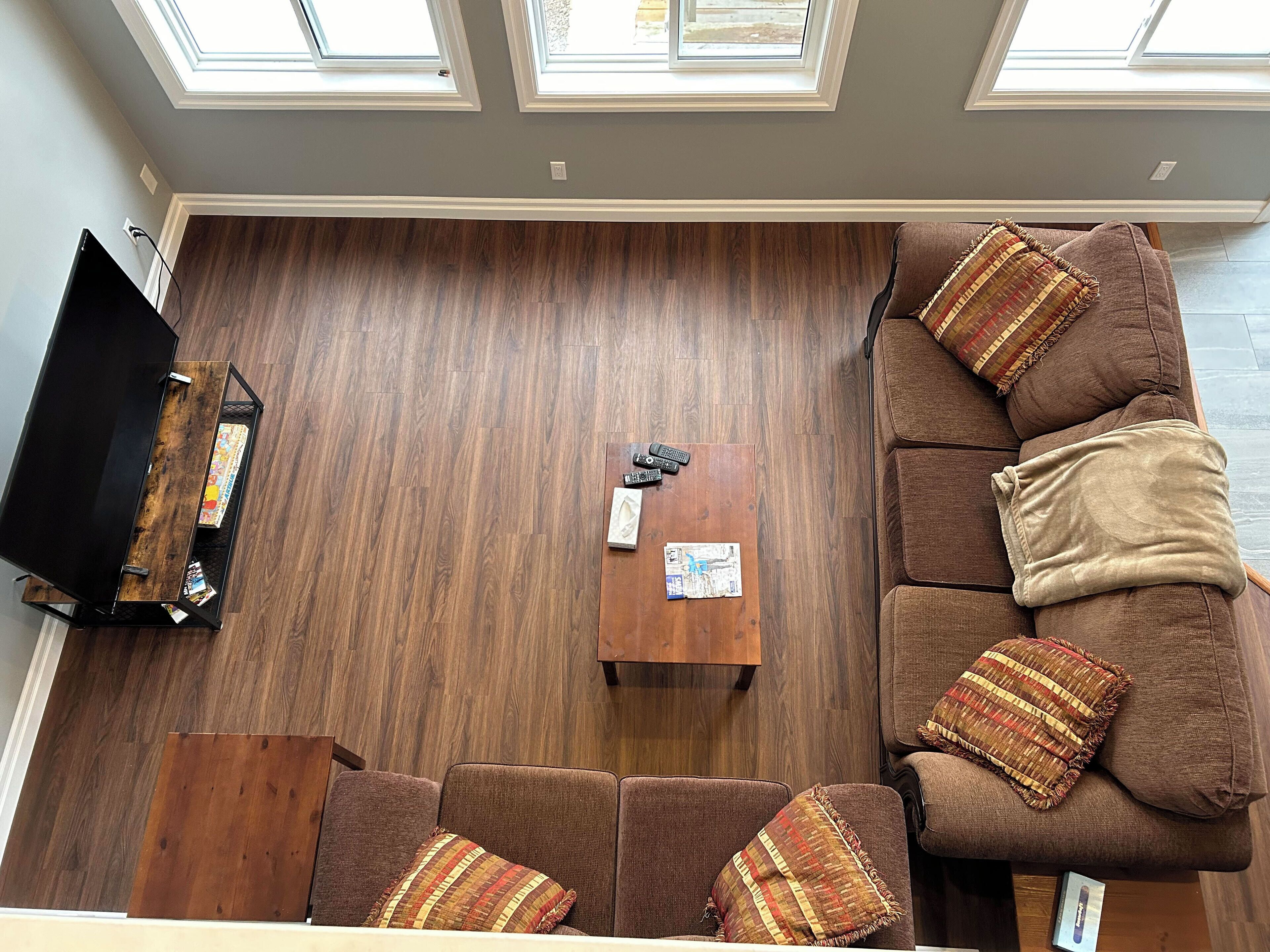 Télévision, cheminée