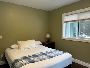 3 Schlafzimmer, Bügeleisen/Bügelbrett, WLAN, Bettwäsche