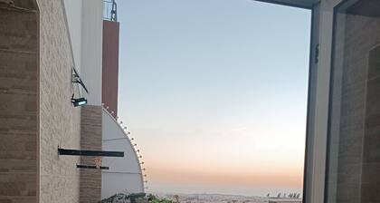 Spacious family apartment with sea view