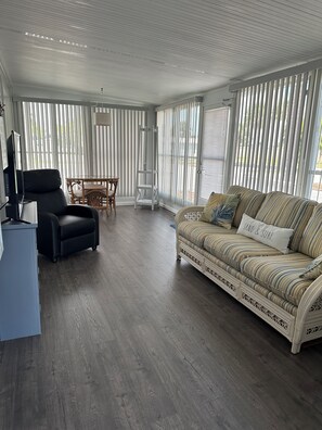 スマートテレビ