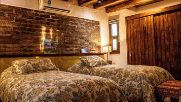 3 habitaciones y caja de seguridad en la habitación