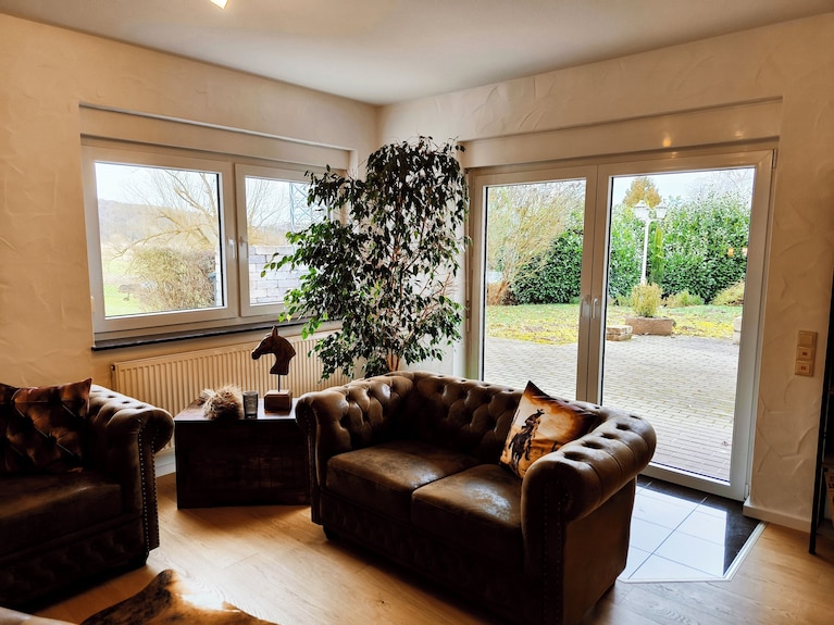 Wild Western Apartment- Tla 110 M2 In A Quiet Location By The River - Kaiserslautern