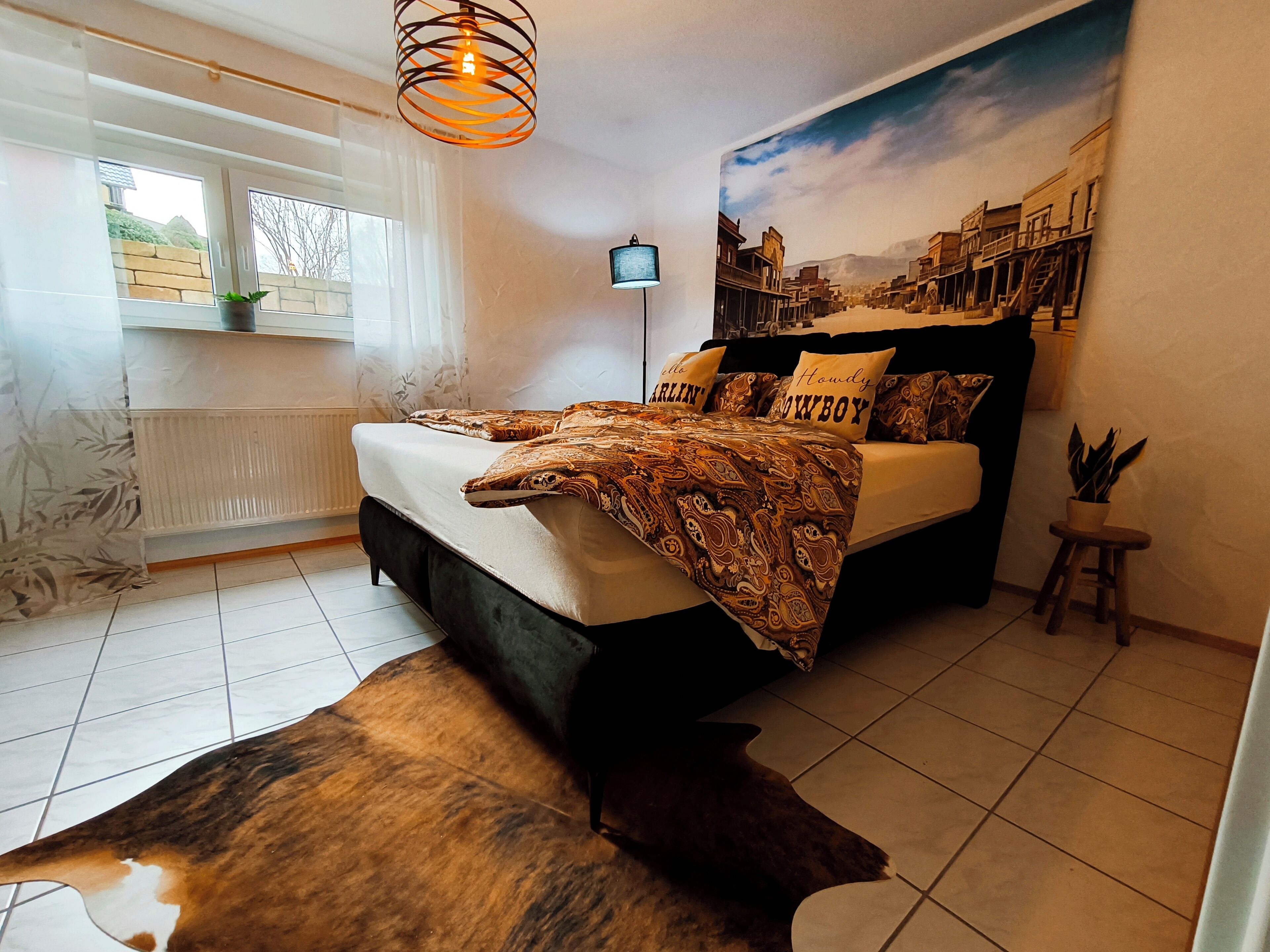 2 bedrooms, travel crib, WiFi, bed sheets