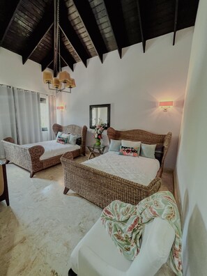 4 chambres, fer et planche à repasser, Wi-Fi, draps fournis