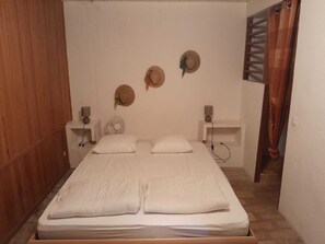 5 bedrooms, free WiFi