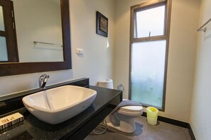 صورة غير مصنفة، 3 من 10، زرّ